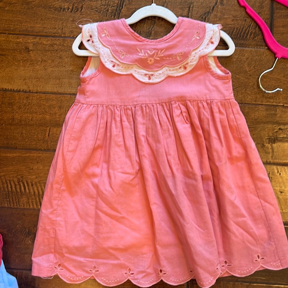 Girls dress